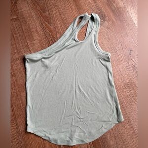 Old Navy Asymmetrical Tank Top in Light Gray